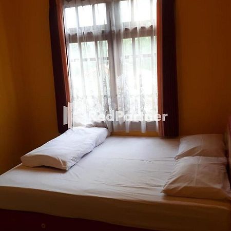 Bromo Indah Lestari Homestay Mitra Reddoorz ปาซูรูอัน ภายนอก รูปภาพ