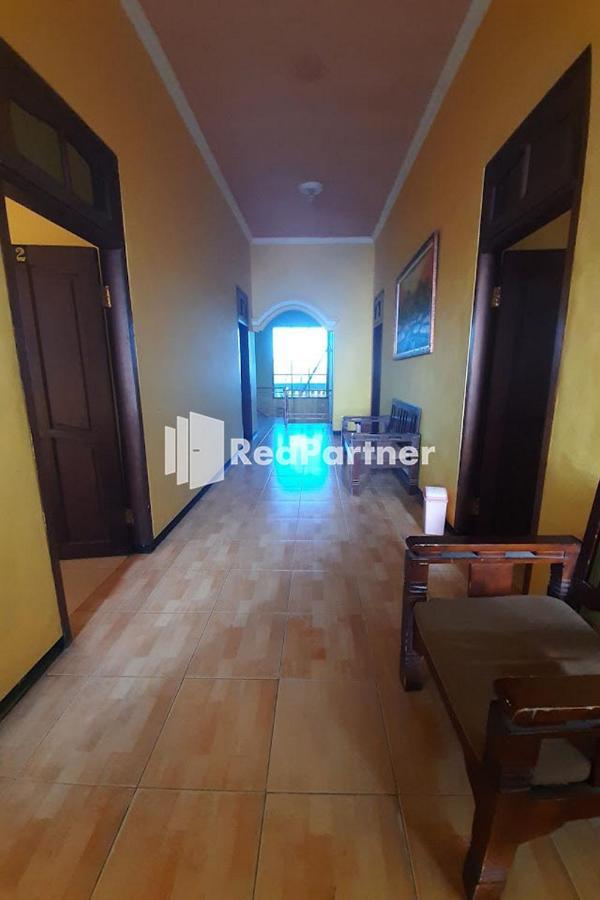 Bromo Indah Lestari Homestay Mitra Reddoorz ปาซูรูอัน ภายนอก รูปภาพ