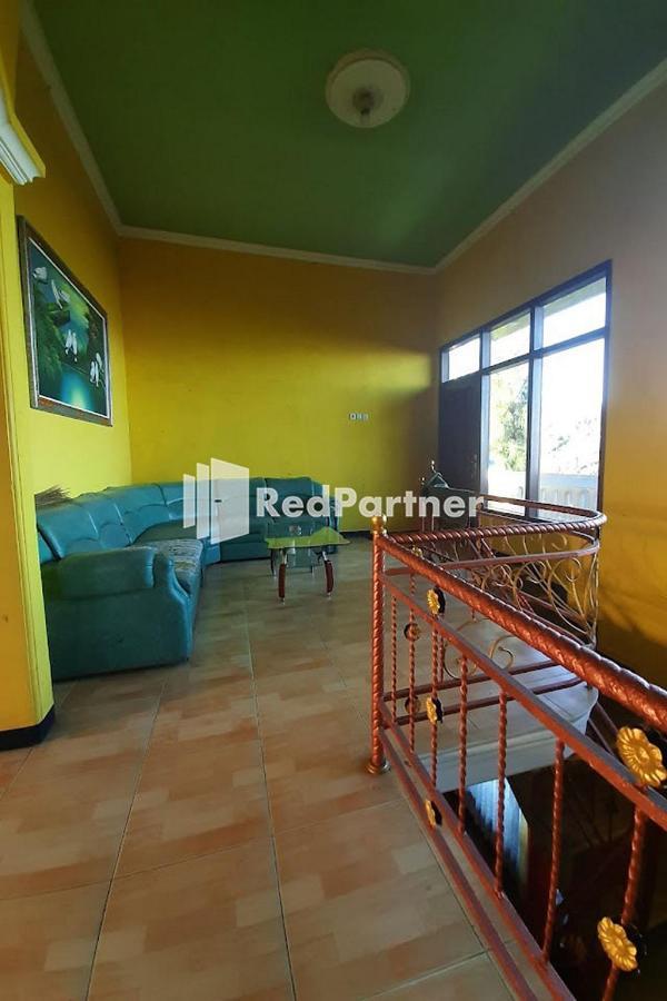 Bromo Indah Lestari Homestay Mitra Reddoorz ปาซูรูอัน ภายนอก รูปภาพ