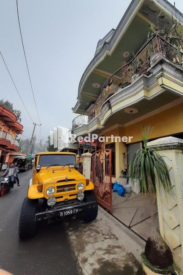 Bromo Indah Lestari Homestay Mitra Reddoorz ปาซูรูอัน ภายนอก รูปภาพ